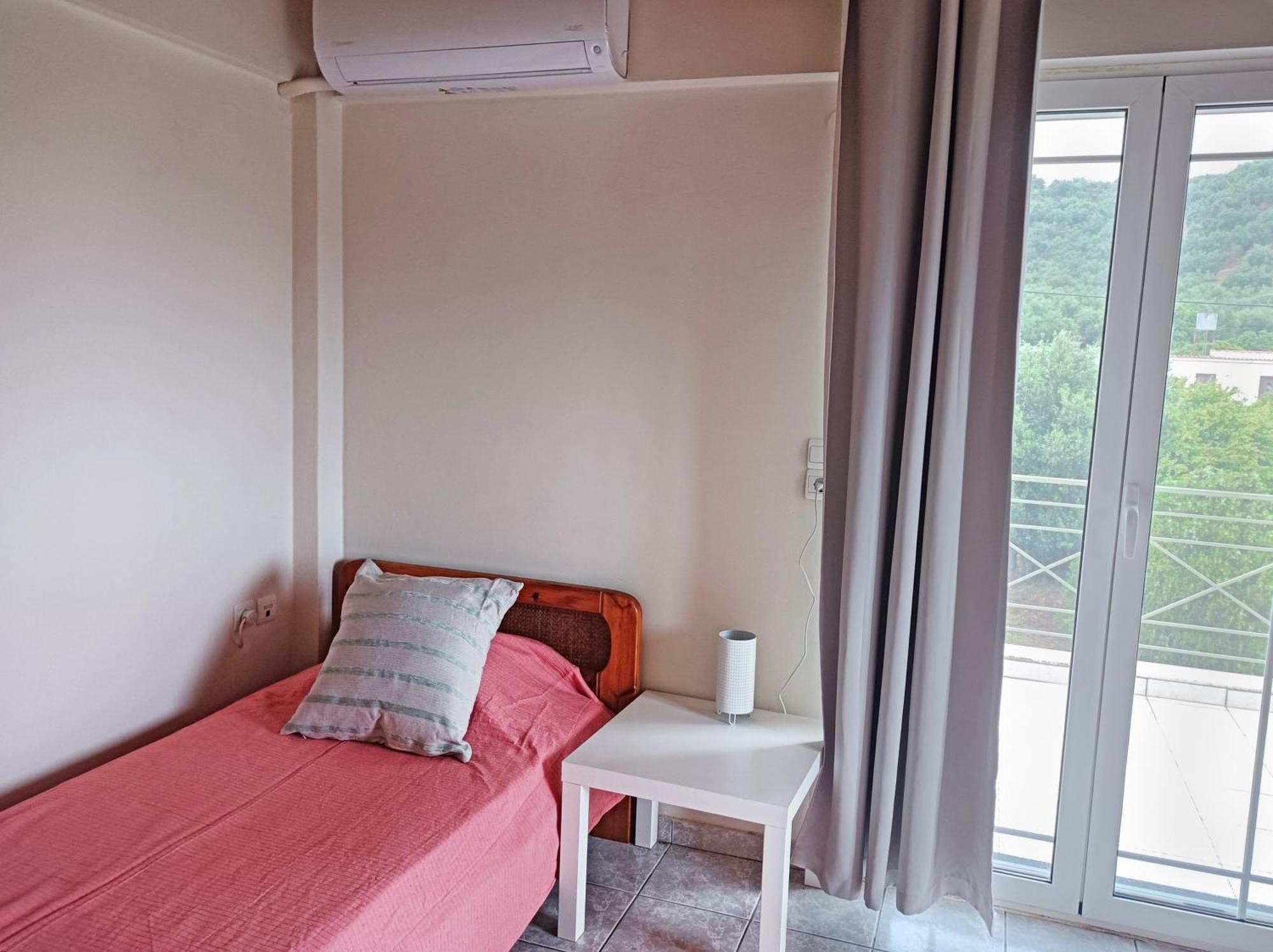 Zoi'S Hοuse.Vacation Home In Mani Near Vathi Beach Экстерьер фото